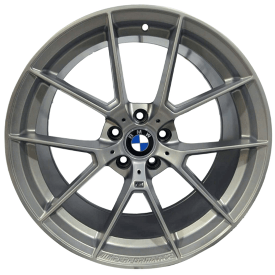 Jogo-Roda-GT7-BMW-CS-Touring-M4-CS-Prata Jogo-Roda-GT7-BMW-CS-Touring-M4-CS-Prata