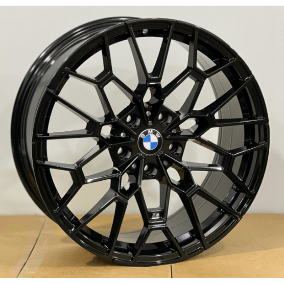 Jogo-Roda-BMW-M3-CS-Aro-19